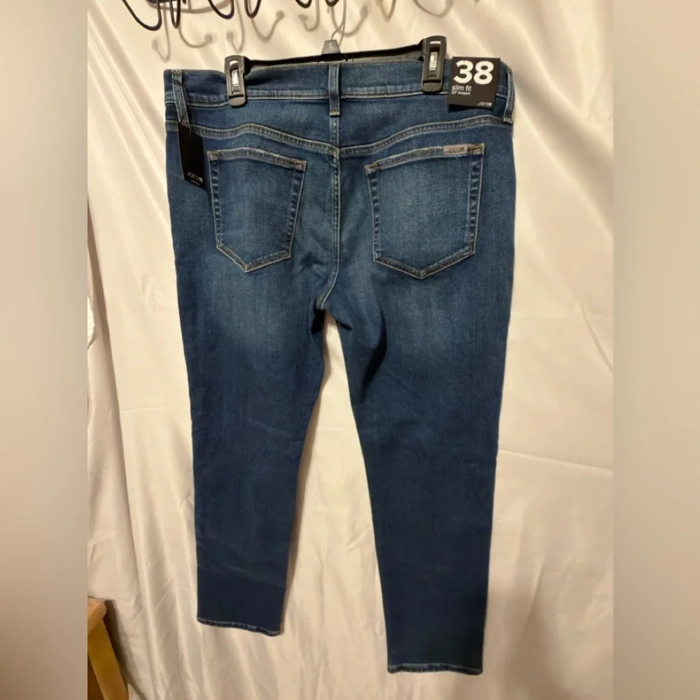 Joes Jeans questions leave